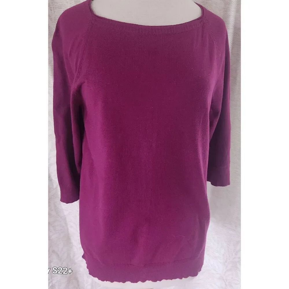 T59 Liz Claiborne sweater